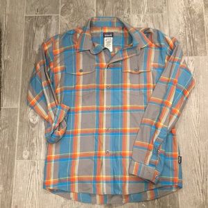Patagonia plaid button down shirt